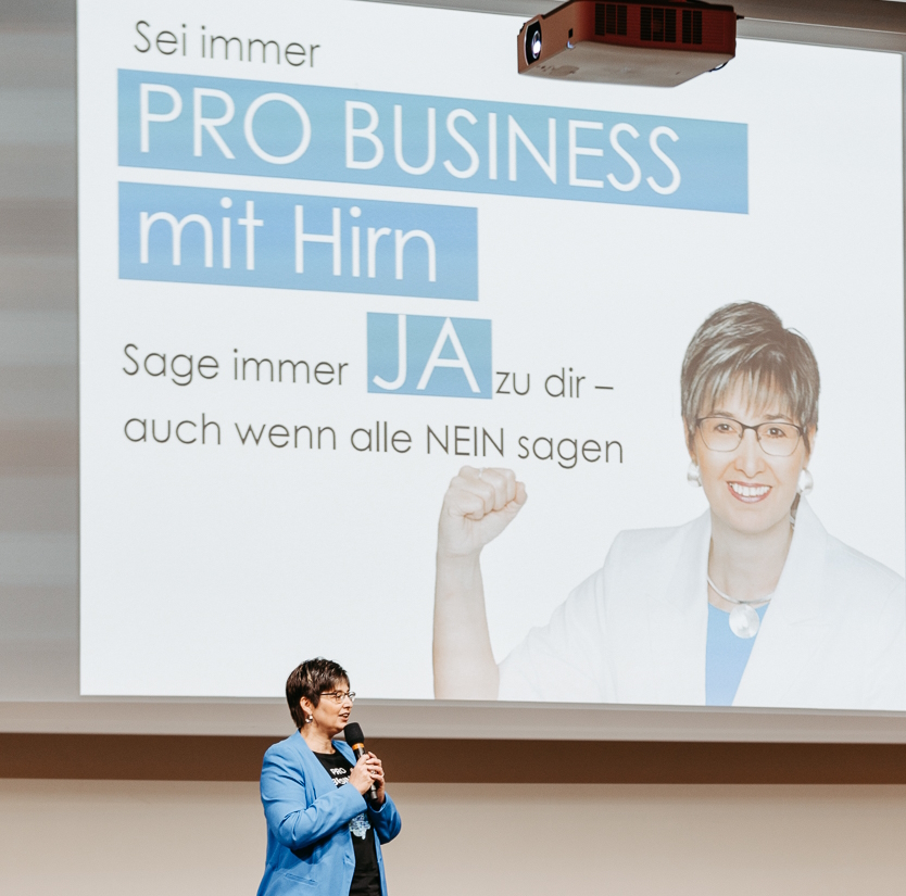 20241107_moritzscheer__7R44670_